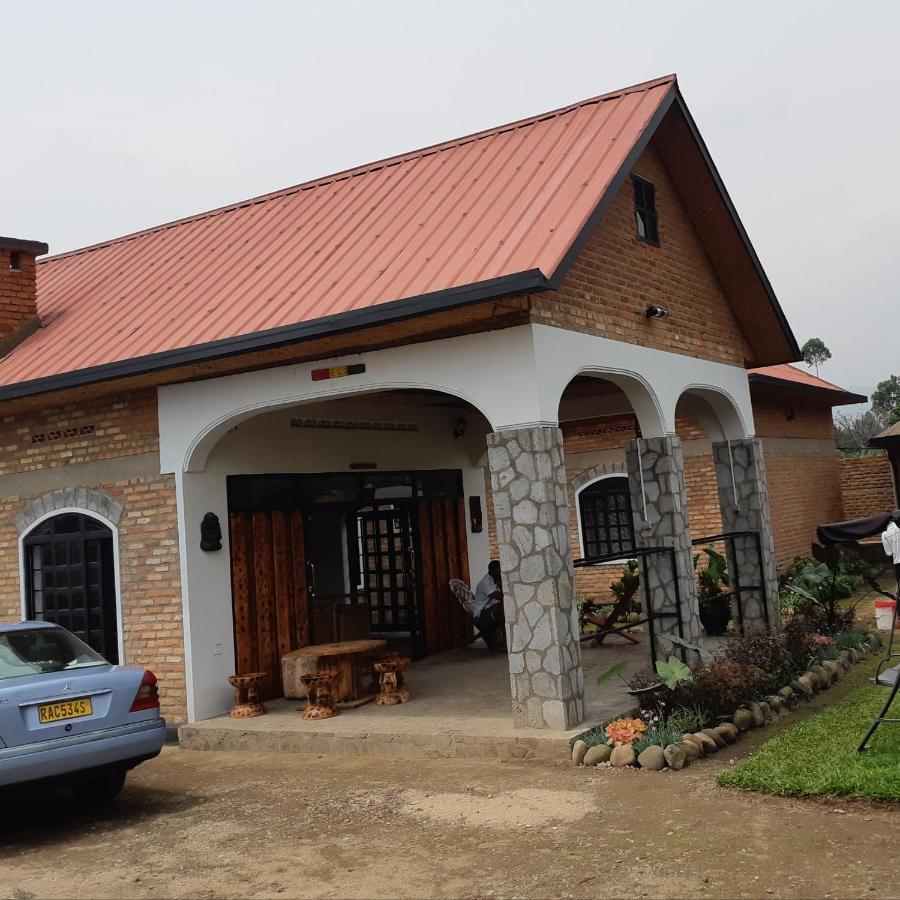 Urugano Virunga Palace Nyarugina Exterior foto